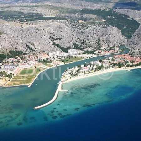 Modern Apartament Duće