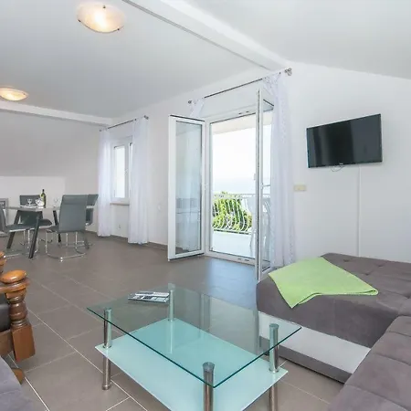 Modern Apartman Duće