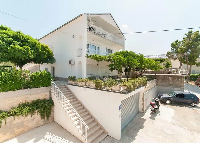 Modern Appartement Duće